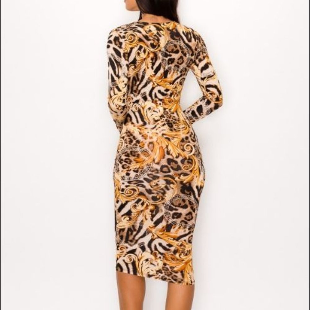 Long-sleeved Leopard Print Bodycon V-neck Dress - Picture 3 of 4